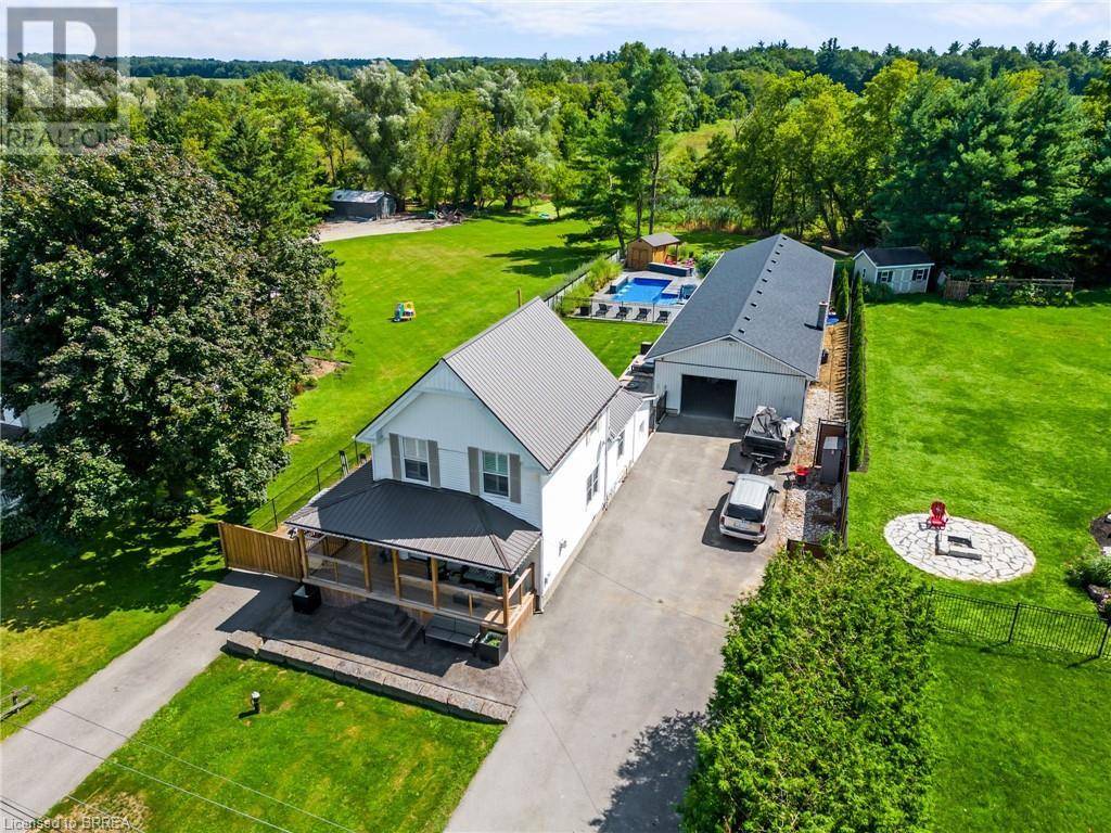 Scotland, ON N0E1R0,233 OAKLAND Road