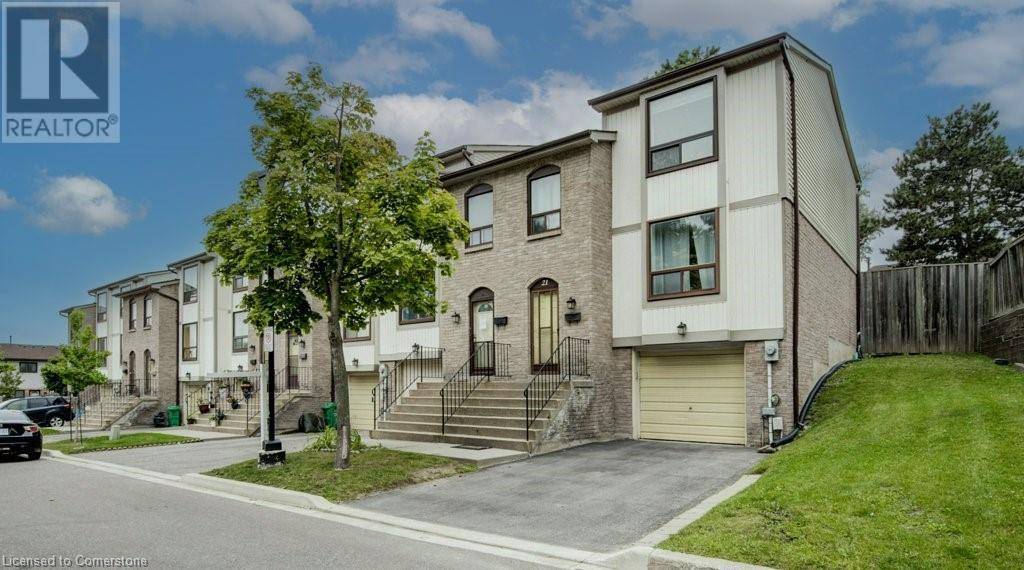 Brampton, ON L6S3M2,22 MCMULLEN Crescent