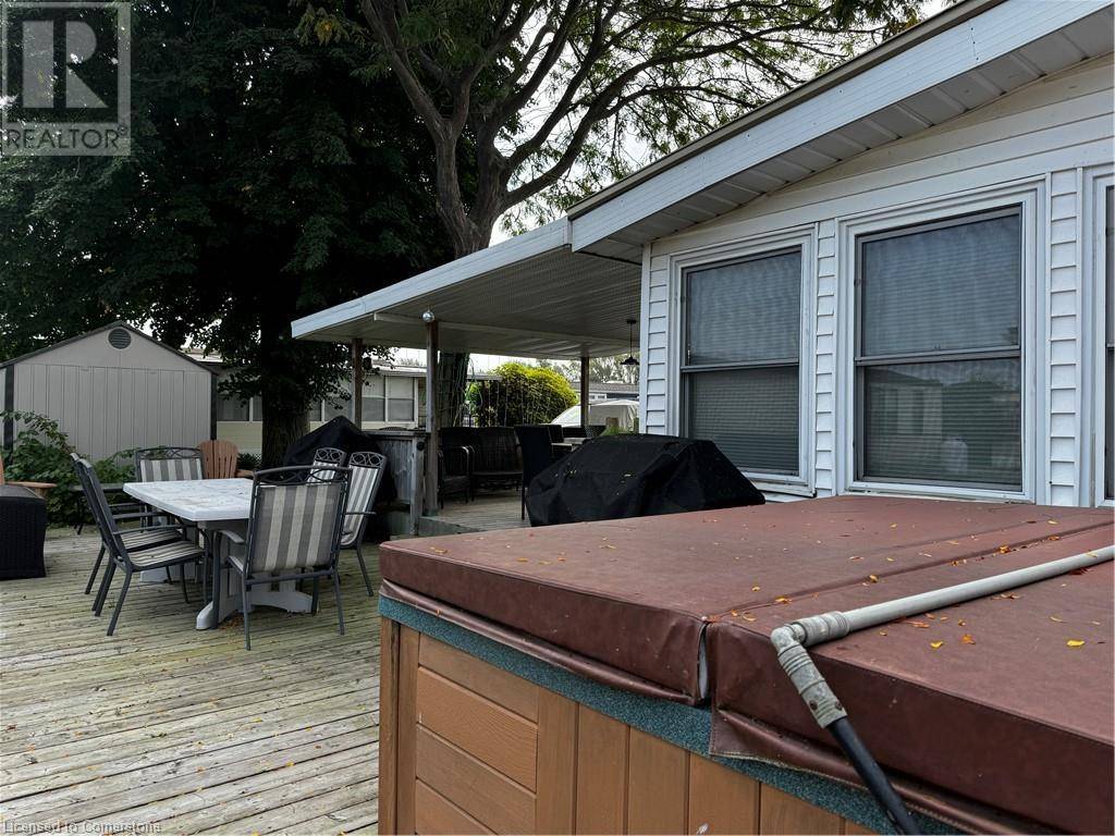 Turkey Point, ON N0E1T0,92 CLUBHOUSE RD #80