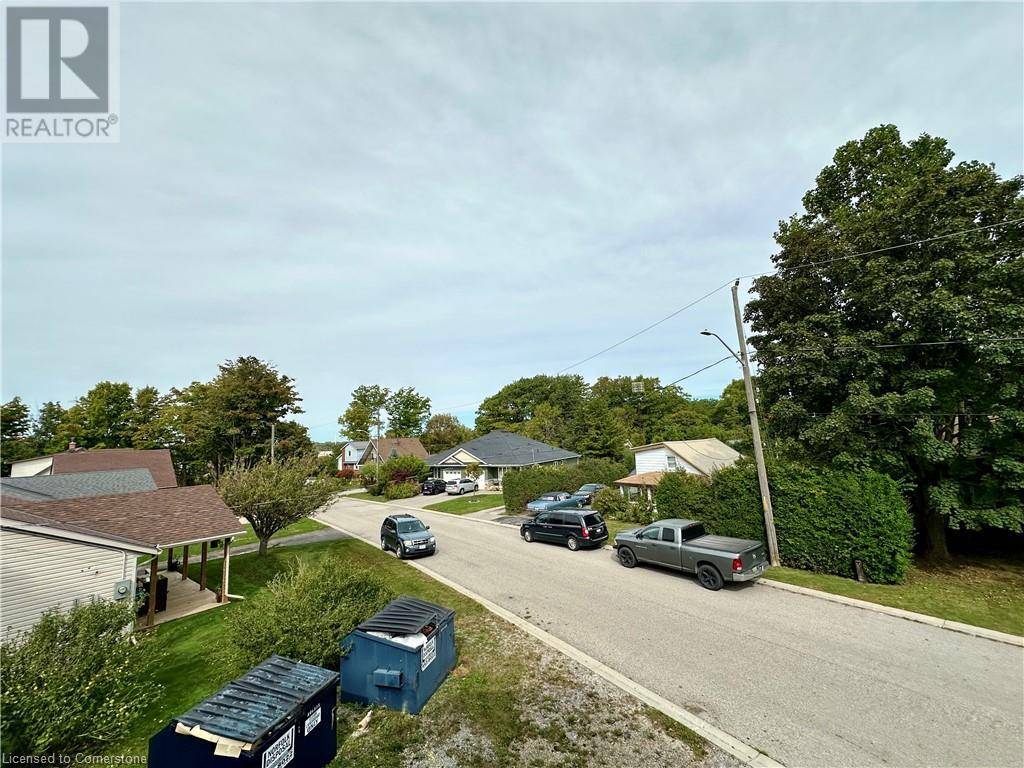 Port Dover, ON N0A1N7,52 HAMILTON PLANK Road