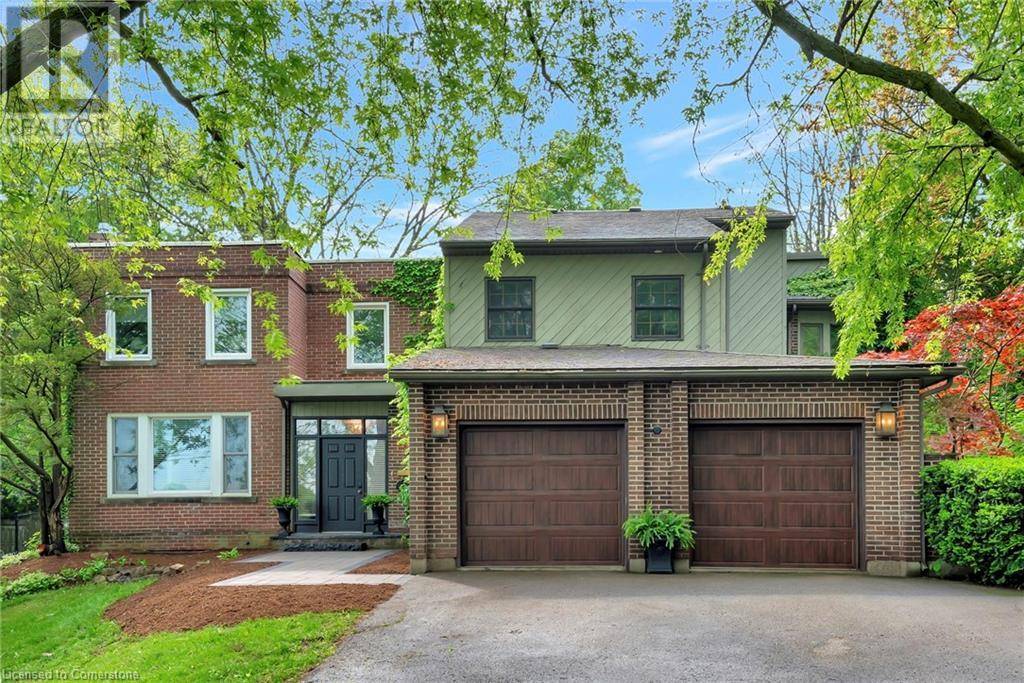 Guelph, ON N1E2H4,73 LEMON Street