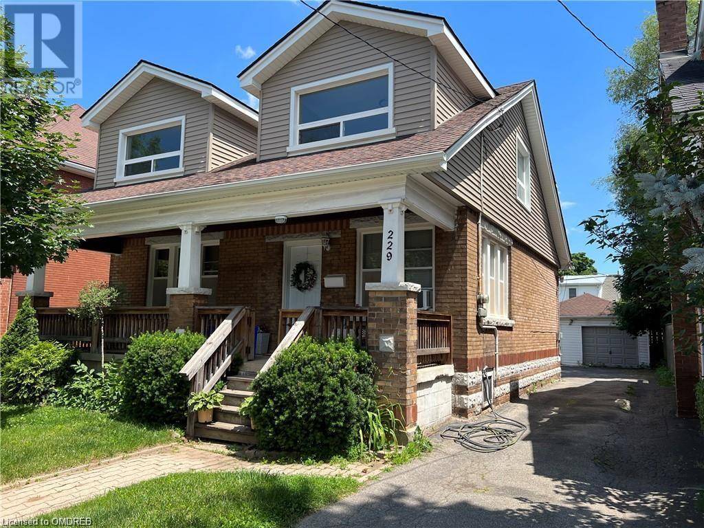 Hamilton, ON L8K2E7,229 OTTAWA STREET SOUTH #UPPER UNIT