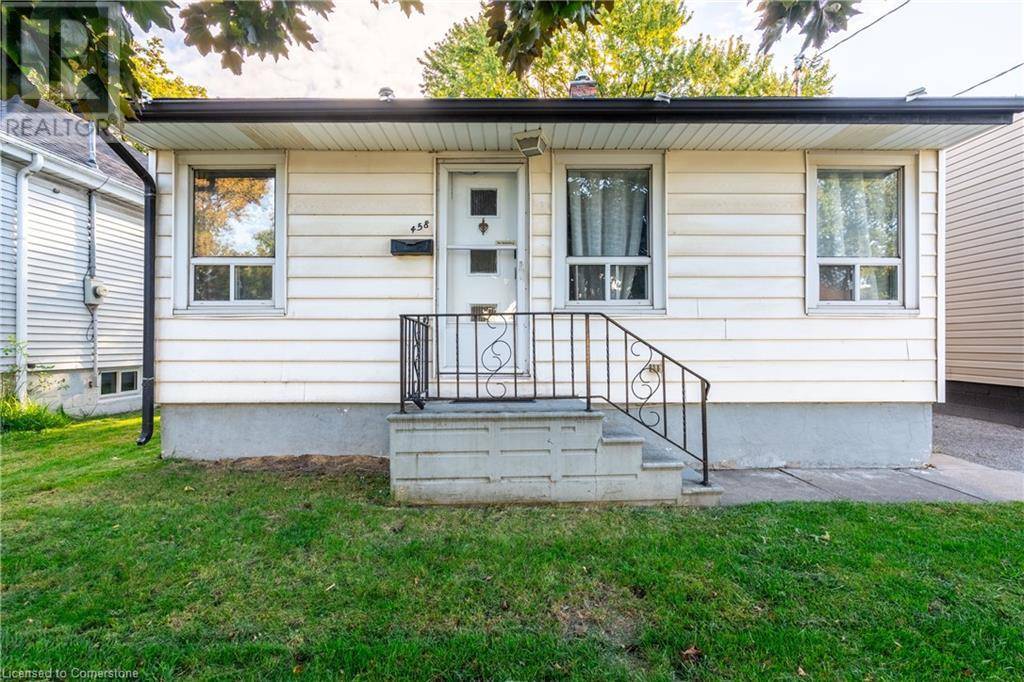 Hamilton, ON L8H5K4,458 PALING Avenue