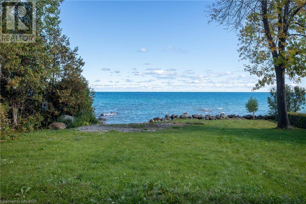 Meaford, ON N4L0A7,223 LAKESHORE Road S