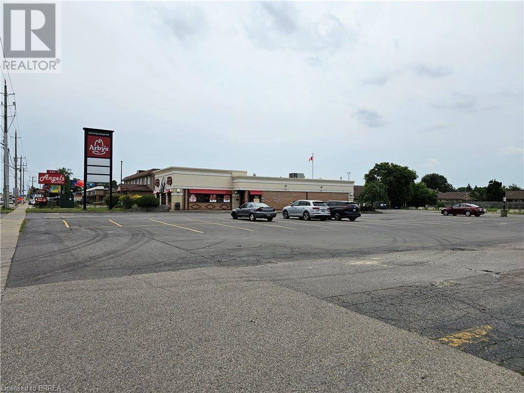 Brantford, ON N3R5K7,129 KING GEORGE Road