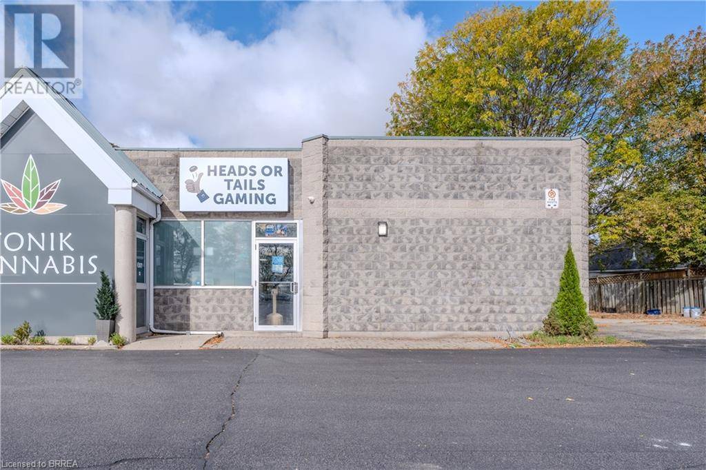 Brantford, ON N3R6M7,560 WEST Street Unit# C