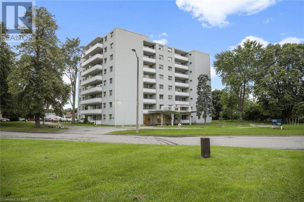 Niagara Falls, ON L2E1Y5,6320 VALLEY Way Unit# 408