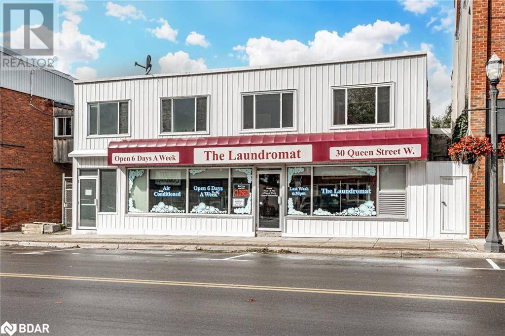 Elmvale, ON L0L1P0,30 QUEEN Street W