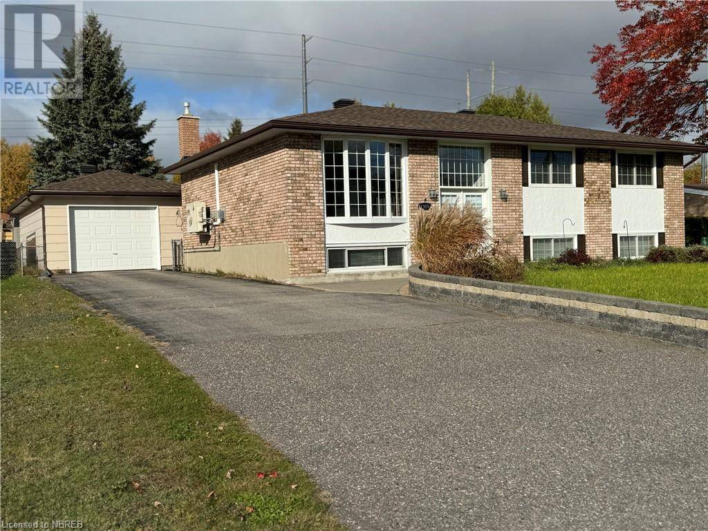 North Bay, ON P1B7N5,1909 MCKEOWN Avenue