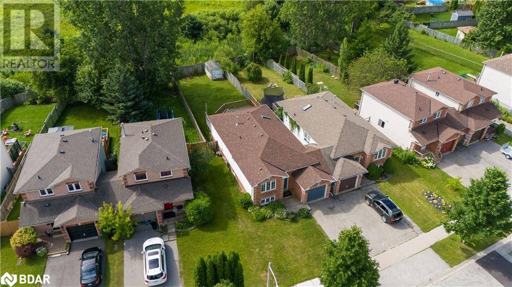 Barrie, ON L4N8P5,105 WESSENGER Drive