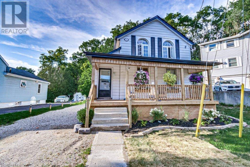 Woodstock, ON N4S4J2,751 NELSON Street