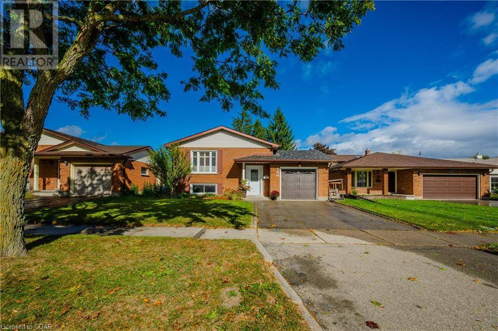 Kitchener, ON N2B3K3,120 OAKHURST Crescent