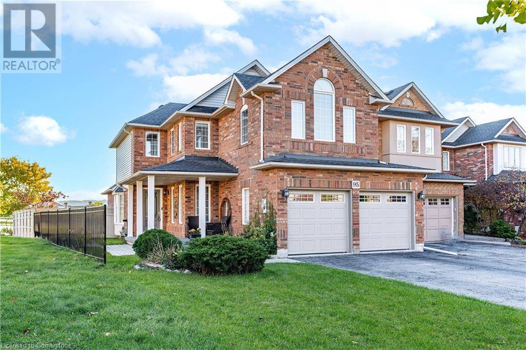 Ancaster, ON L9K1N3,95 THOROUGHBRED Boulevard