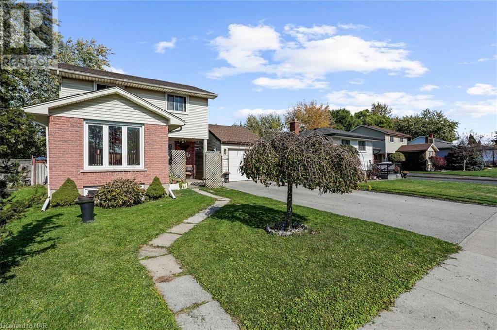 Niagara Falls, ON L2G7M3,6159 VILLAGE Crescent