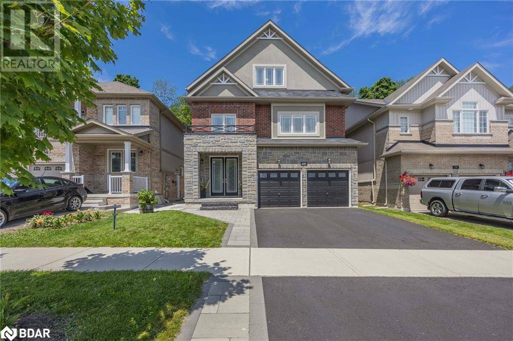 Orillia, ON L3V8J8,237 DIANA DRIVE Drive