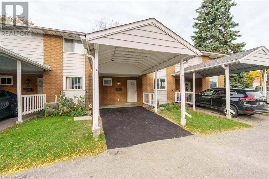 Hamilton, ON L9C2V3,125 LIMERIDGE Road W Unit# 20