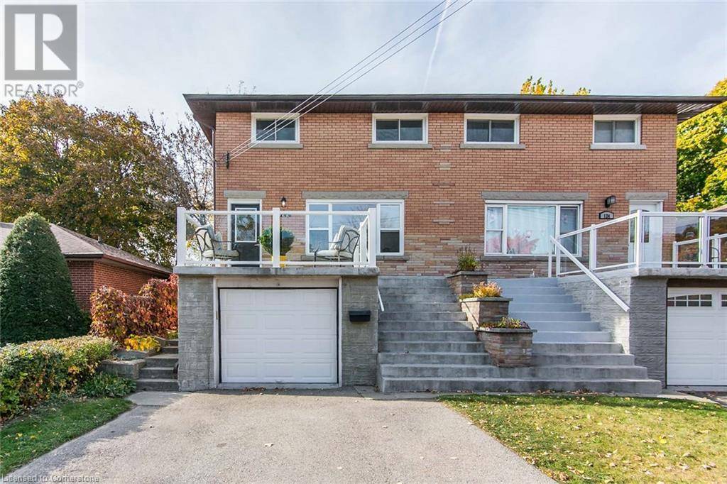 Kitchener, ON N2A1X1,122 WILFRED Avenue