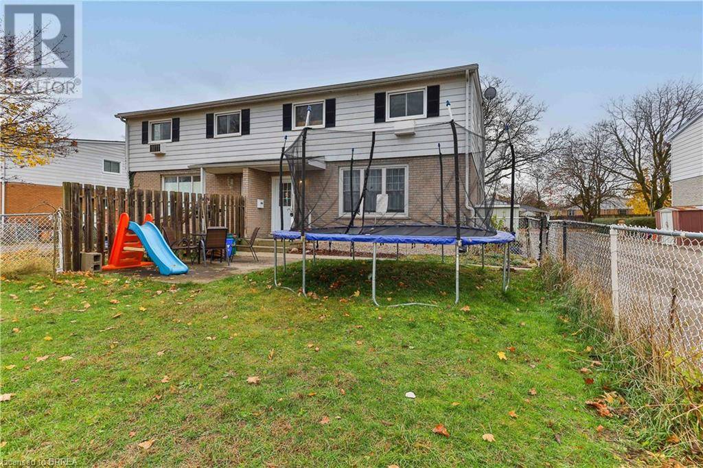 Brantford, ON N3R2L7,43 METCALFE Crescent Unit# C