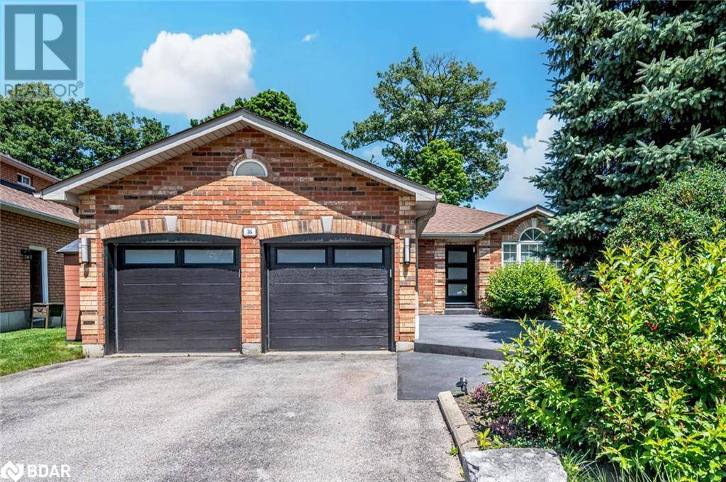 Barrie, ON L4M6M4,36 GLEN OAK Court