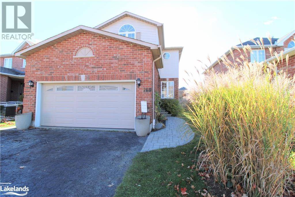 Barrie, ON L4N8L1,169 TAYLOR Drive