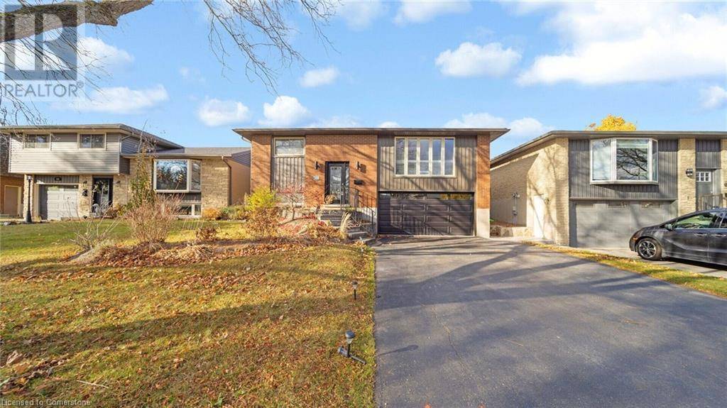 Waterloo, ON N2L5P1,364 ROSELAWN Place