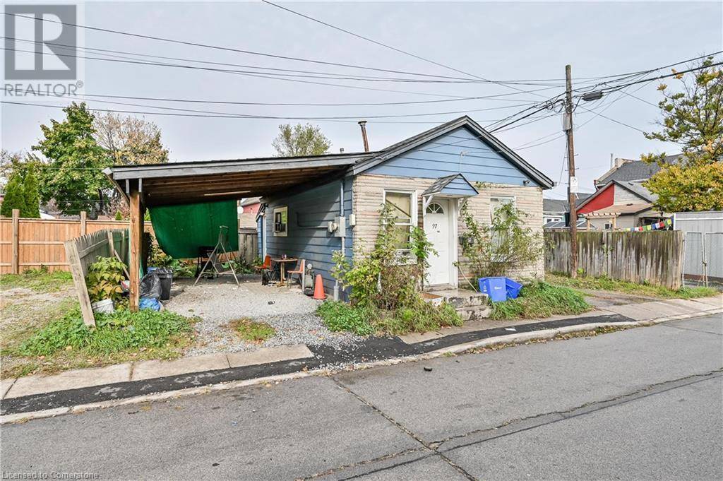 Hamilton, ON L8L1W6,97 EVANS Street