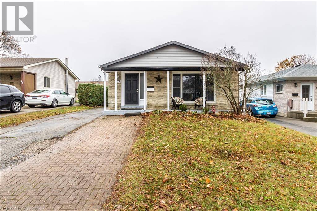 Kitchener, ON N2B3M1,39 KEEWATIN Avenue