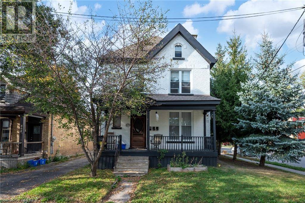 London, ON N5W3H6,870 QUEENS Avenue