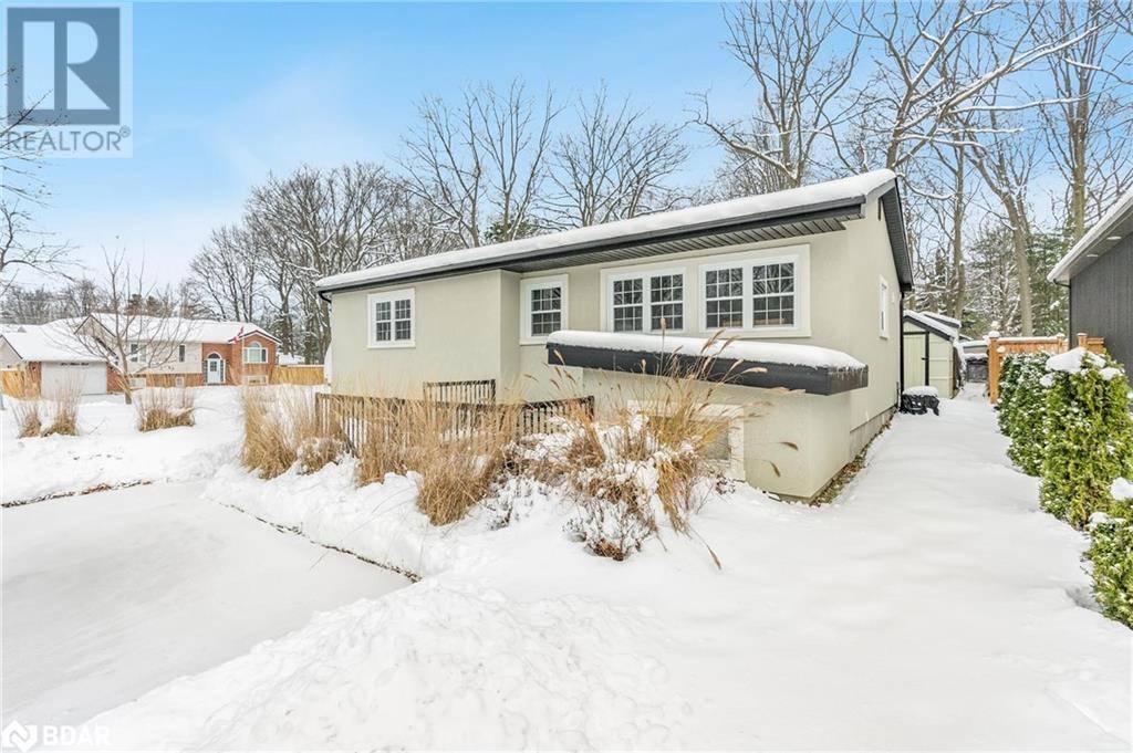 Wasaga Beach, ON L9Z1P9,33 FRANK Street