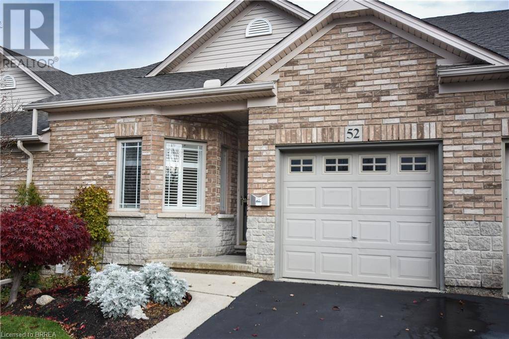 Paris, ON N3L4G1,10 COBBLESTONE Drive Unit# 52