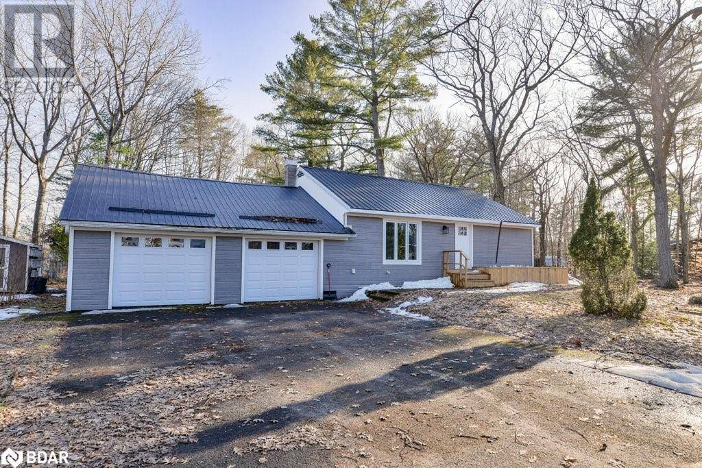 Gravenhurst, ON P1P1B3,125 OAKWOOD Drive