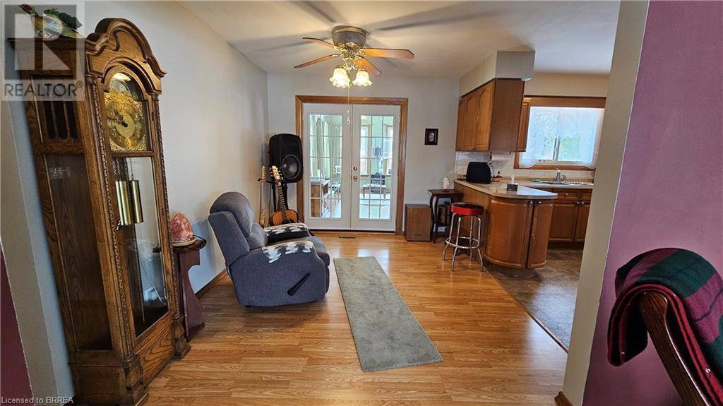 Burford, ON N0E1A0,42 KING Street