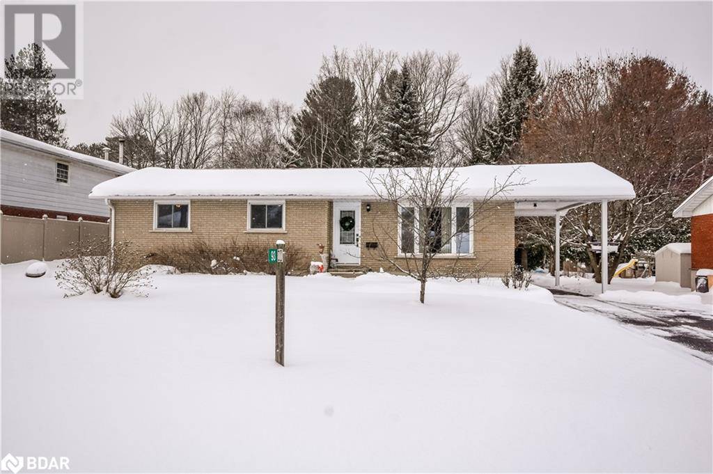 Oro-medonte, ON L3V6H8,93 JAMIESON Crescent