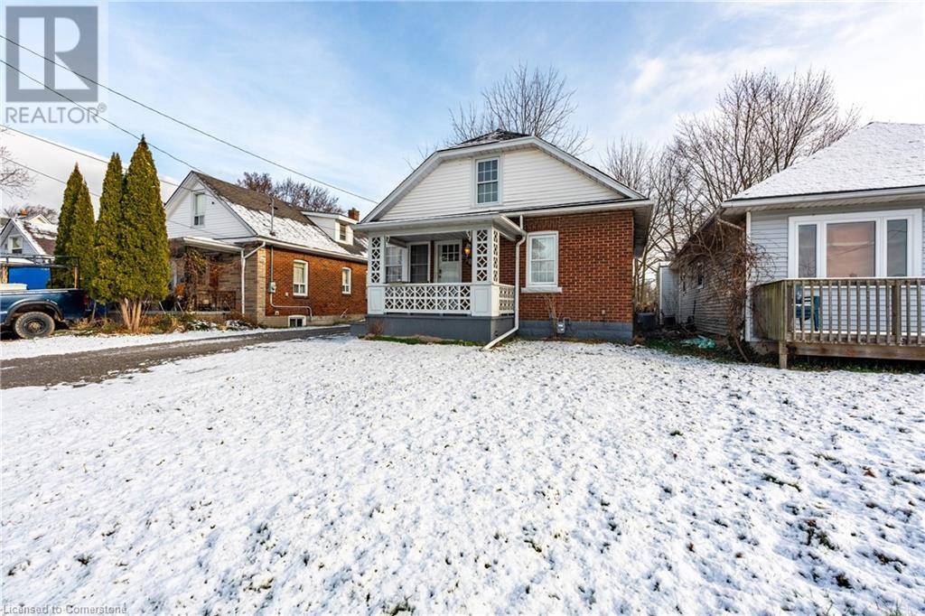 Niagara Falls, ON L2G4H5,6584 ORCHARD Avenue