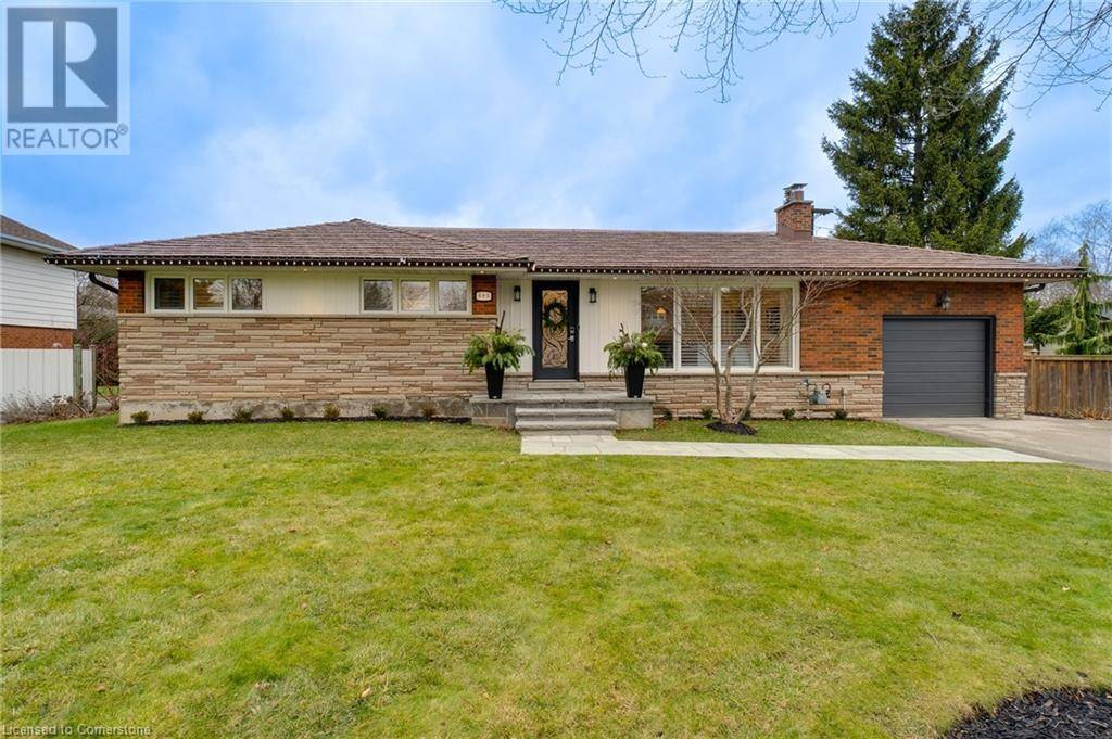 Ancaster, ON L9G3B6,685 IROQUOIS Avenue