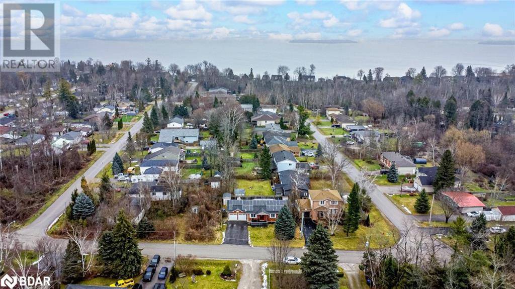 Innisfil, ON L9S2H4,2501 HOLIDAY Way