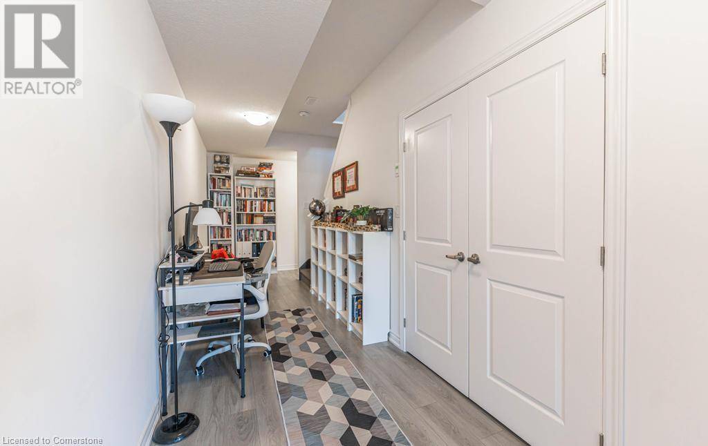 Beamsville, ON L0R1B7,5000 CONNOR Drive Unit# 20