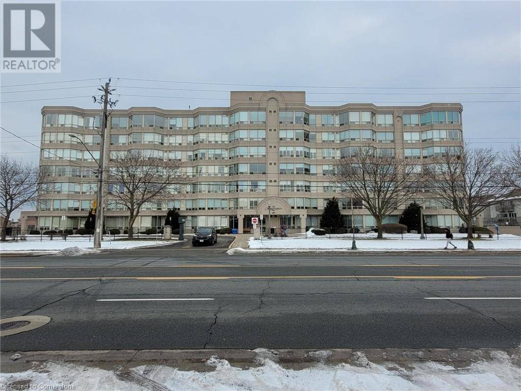 Stoney Creek, ON L8G5E1,495 HIGHWAY 8 #404