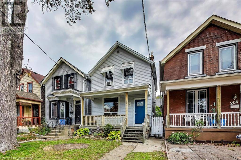 Hamilton, ON L8L5J3,208 EAST Avenue N