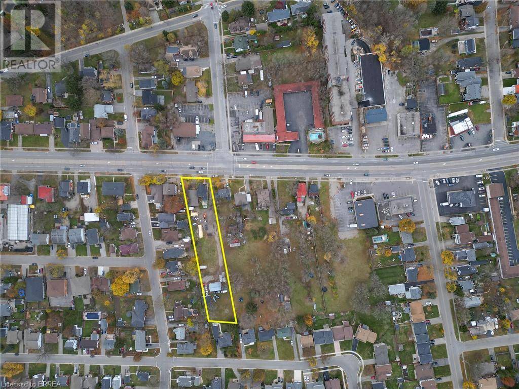 Brantford, ON N3S3S4,816 COLBORNE Street E