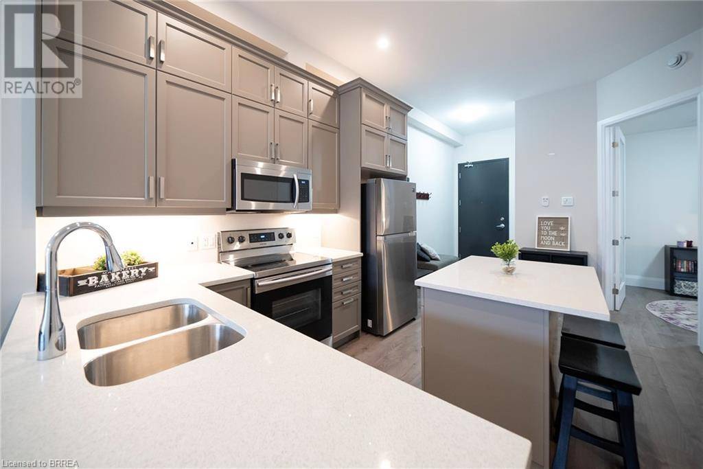 Brantford, ON N3T4J6,85 MORRELL ST #120 A