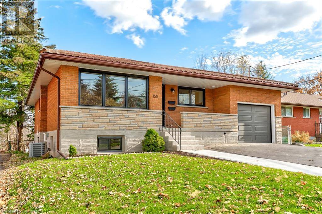 Kitchener, ON N2G3E1,155 DOON RD #Upper