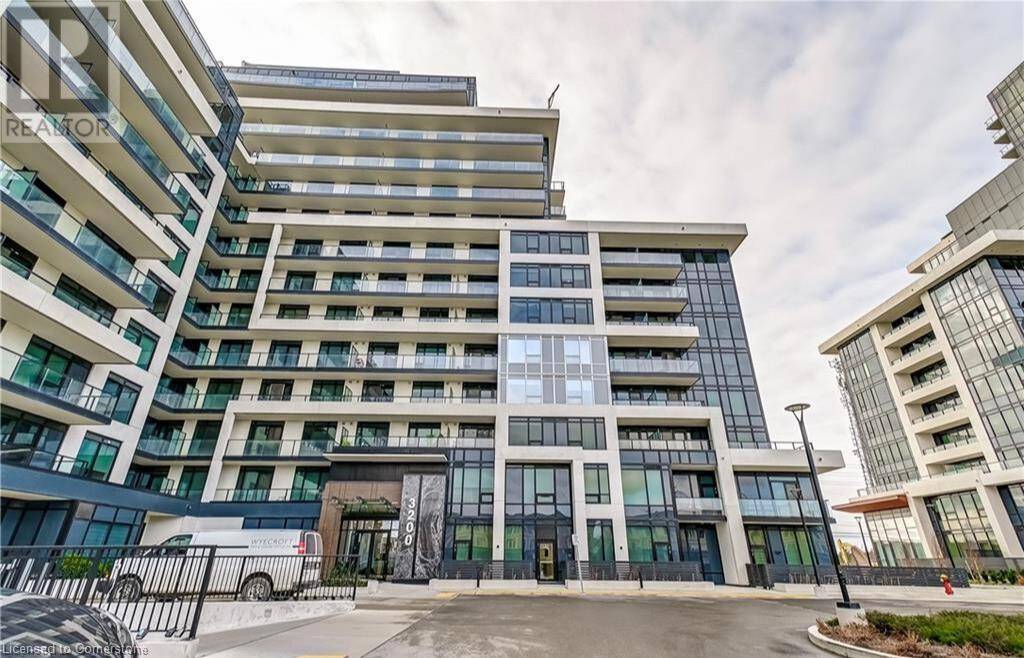 Oakville, ON L6H7W6,3200 WILLIAM COLTSON AVE #608