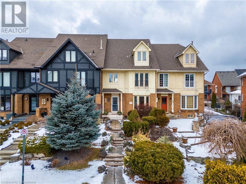 Stoney Creek, ON L8E4Z4,11 HARBOUR Drive