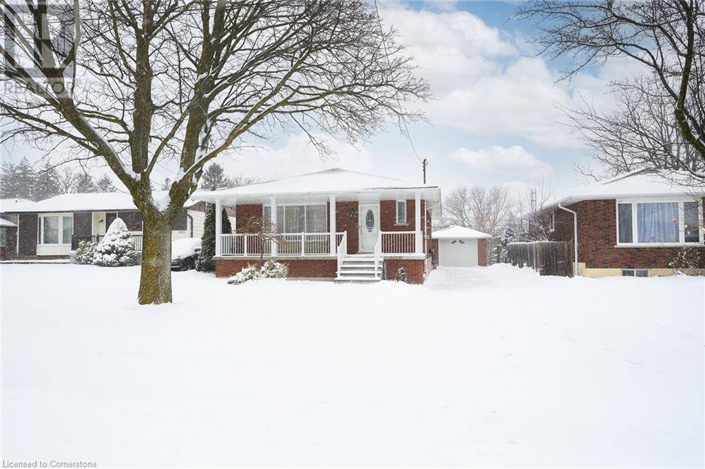 Hamilton, ON L9A3K1,144 DESCHENE Avenue