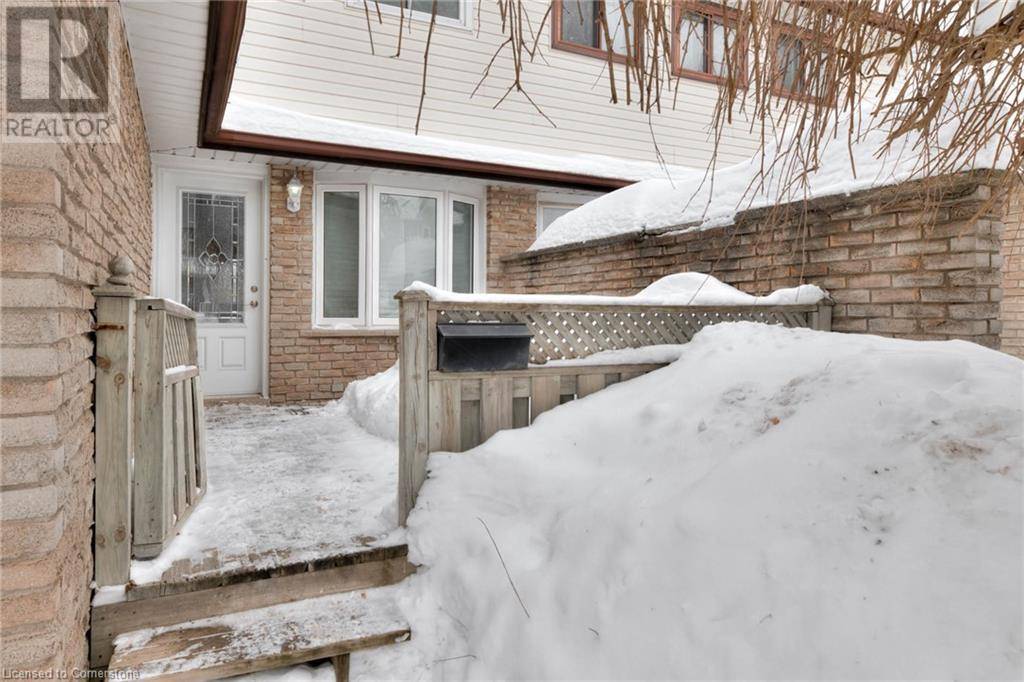 Kitchener, ON N2M2L6,384 WESTWOOD Drive