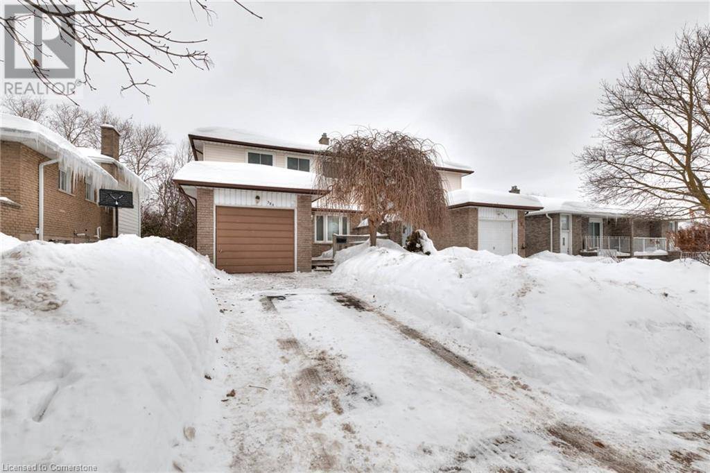 Kitchener, ON N2M2L6,384 WESTWOOD Drive