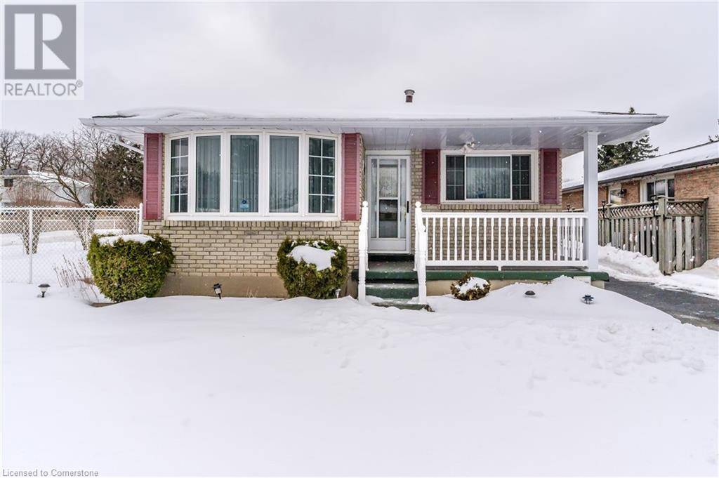 Kitchener, ON N2M2E7,260 HAZELGLEN Drive