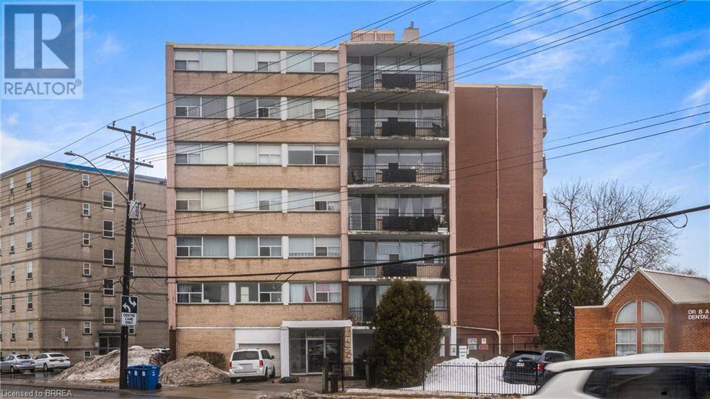 Hamilton, ON L9A2J1,293 MOHAWK RD East #501