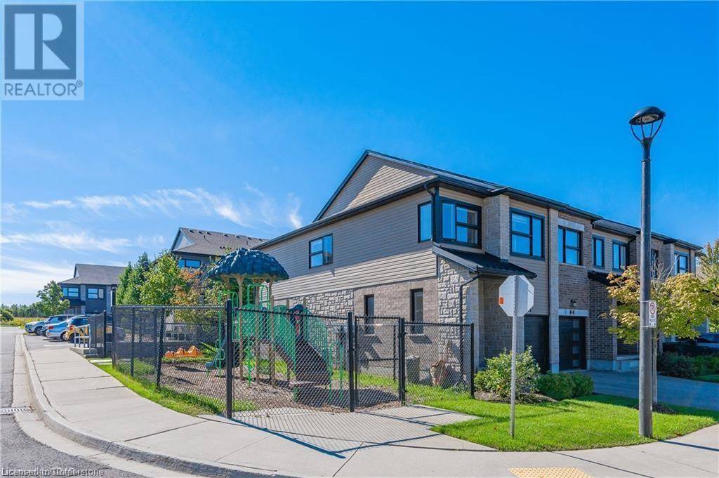 Guelph, ON N1L0M6,91 East POPPY DR East #13